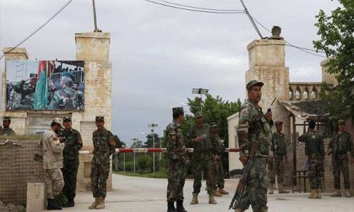 तालिबान के साथ मुठभेड़ के बाद सौ से ज्यादा अफगानी सैनिक लापता, कई बंधक