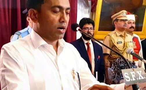 आयुर्वेद के डॉक्टर से सीएम तक का सफर, जानिए गोवा के नए सीएम प्रमोद सावंत के बारे में सब कुछ