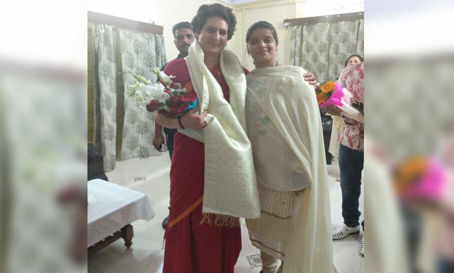 प्रियंका ने BJP के घर में मारी सेंध, महेंद्र नाथ पांडे की बहू आज होंगी कांग्रेस में शामिल