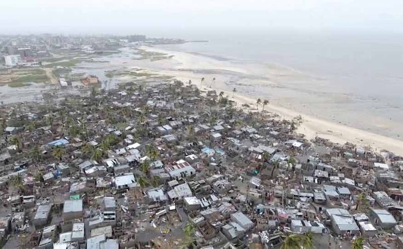 जिम्बाब्वे में चली ऐसी हवा, एक ही झटके में सुला गई 300 लोगों को मौत की नींद