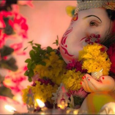 संकट चौथ पर जरूर पढ़े यह कथा, हो जाएगा उद्धार