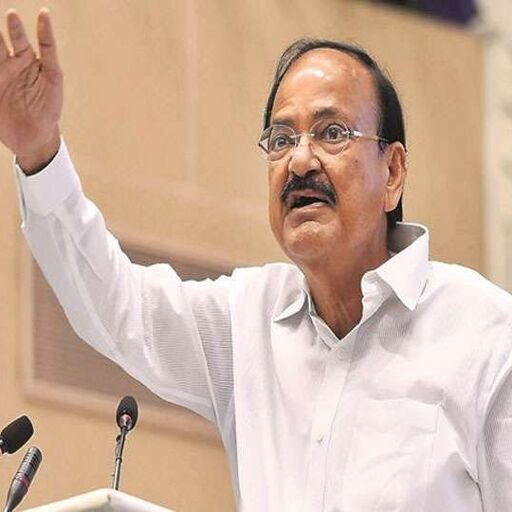 राष्ट्रवाद का मतलब भारत माता की जय के नारे लगाना नहींः वेंकैया नायडू