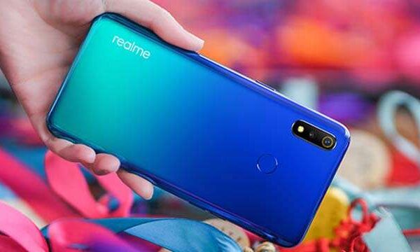 Redmi Note 7 को चुनौती देगा Realme 3, क्या बनेगा बजट स्मार्टफोन्स का बादशाह?