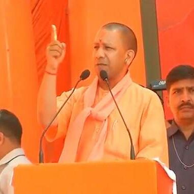 बोले योगी,सहारनपुर कांग्रेस प्रत्याशी पर आ गया मसूद अजहर का दामाद