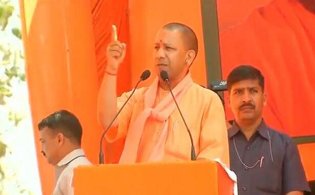 बोले योगी,सहारनपुर कांग्रेस प्रत्याशी पर आ गया मसूद अजहर का दामाद बोले योगी,सहारनपुर कांग्रेस प्रत्याशी पर आ गया मसूद अजहर का दामाद