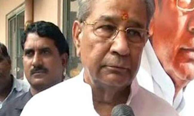 हाथ,कांग्रेस का धनश्याम ने भाजपा के दिग्गज नेता रहे हैं तिवाड़ी