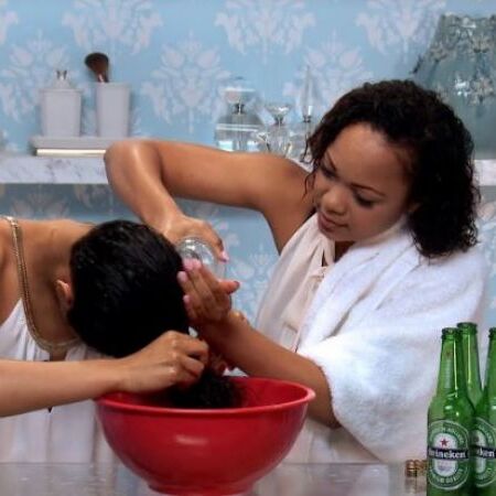 बीयर से बालों को ऐसे बनाएं मजबूत और शाइनी