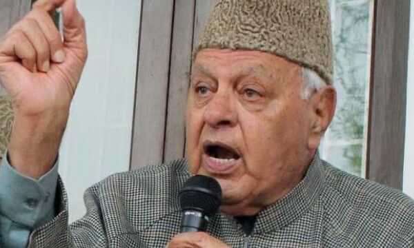 फारूक अब्दुल्ला का पीएम मोदी पर निशाना,