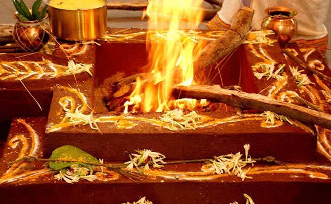 हवन में स्वाहा क्यों बोलते हैं, जानिए रहस्य...
