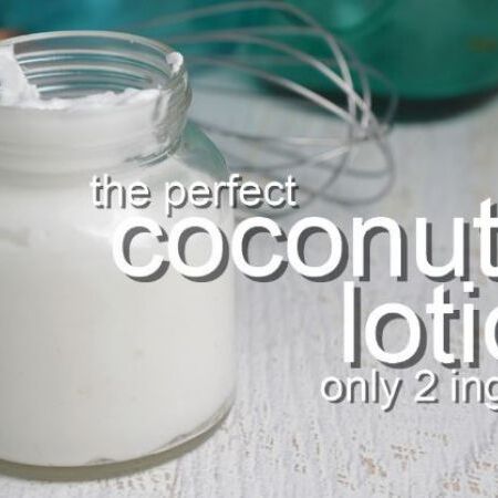 नारियल तेल से बनाएं होममेड बॉडी लोशन..
