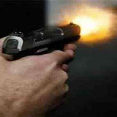 पहले प्रधानमंत्री आवास पर पहुंचा कमांडो,अपने हथियार से गोली मारकर आत्महत्या कर ली.