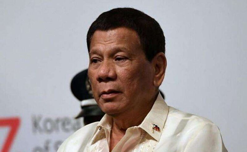 फिलीपींस के राष्ट्रपति ने चीन की सेना को विवादित द्वीप से दूर रहने की दी चेतावनी