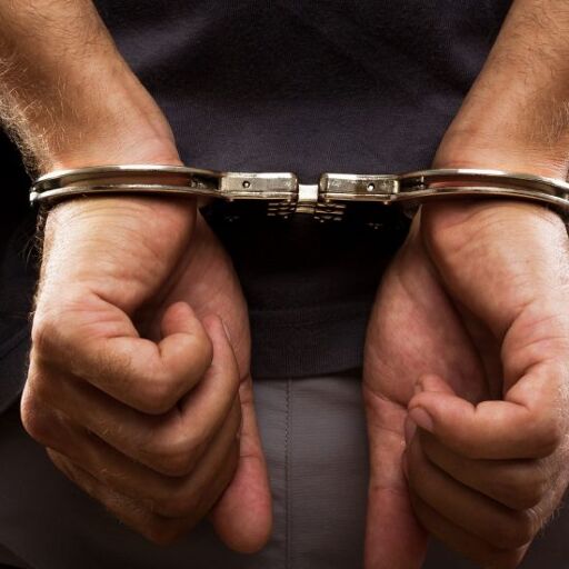 एक फोन कॉल ने पहुंचाया सलाखों के पीछे,अवैध संबंध का विरोध करने पर जीजा-साले ने दी युवक को ये सजा