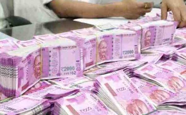  लोकसभा चुनाव 2019 के पहले चरण से पहले तेलंगाना पुलिस ने एक राष्ट्रीय पार्टी से जुड़ी 8 करोड़ रुपये की नकदी की जब्त