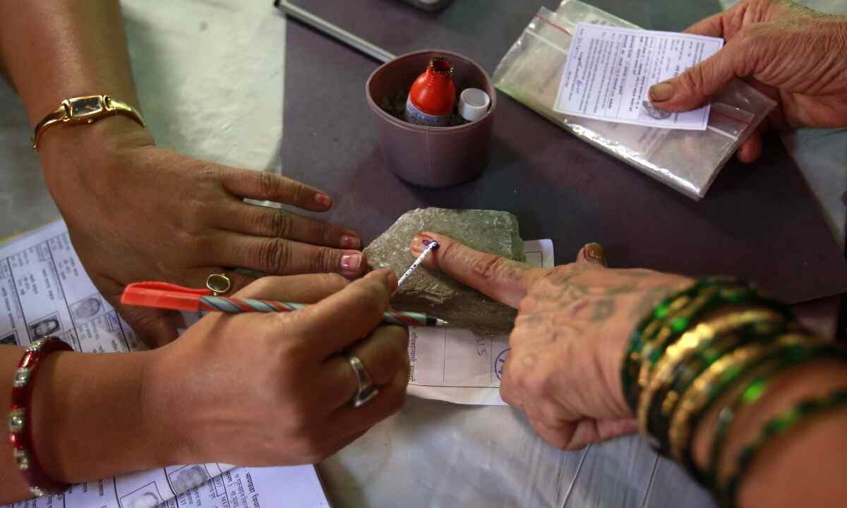 लोकसभा चुनाव की निगाहें इस वक्त पश्चिम बंगाल और ओडिशा पर सबसे ज़्यादा ,इस बार किसे चुनेगी जनता