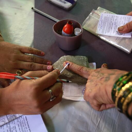 लोकसभा चुनाव की निगाहें इस वक्त पश्चिम बंगाल और ओडिशा पर सबसे ज़्यादा ,इस बार किसे चुनेगी जनता