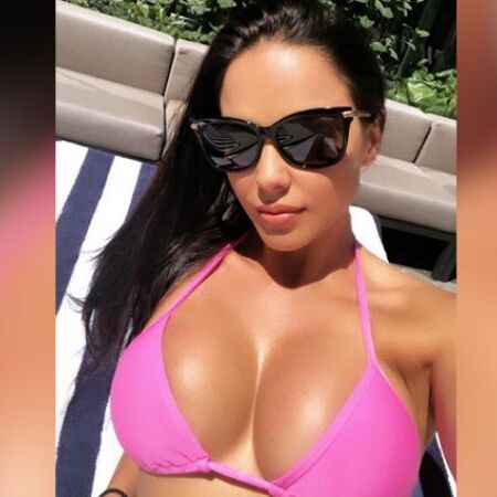 फैंस के दिलों पर छाईं मेलिसा, गुलाबी बिकिनी से बढ़ाया इंटरनेट का पारा