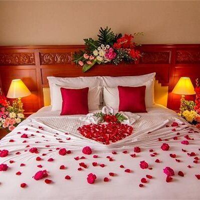 ये 5 टिप्स आपकी फर्स्ट नाईट को बना सकती हैं और भी खास