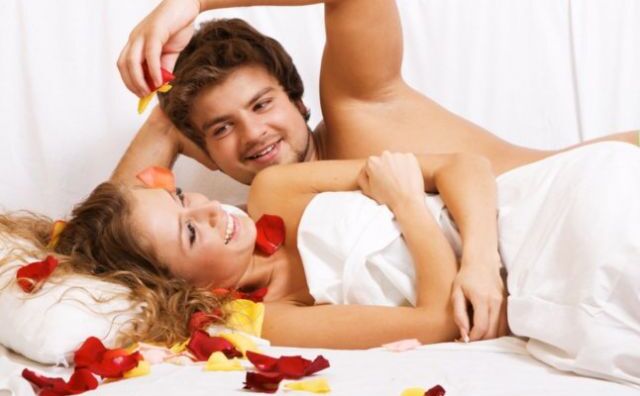 इस तरह बनाएं सेक्स लाइफ को परफेक्ट और किंकी