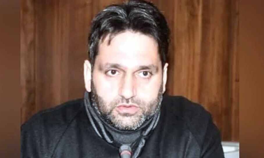 श्रीनगर के डिप्टी मेयर शेख इमरान ने विवादित टिप्पणी की, नाम के आगे लगाया मुजाहिद