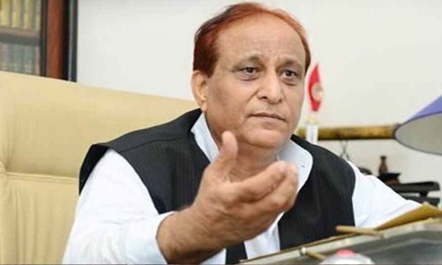आजम खान ने अपने विवादित बोल में कहा, मेरा दुश्मन काफी ताकतवर है, मुझे आपकी जरूरत है