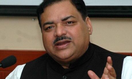 पूर्व केंद्रीय मंत्री अली अशरफ फातमी ने पार्टी और पार्टी के सभी पदों से इस्तीफा दिया