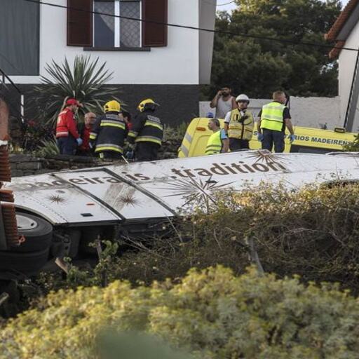 पुर्तगाल में भीषण सड़क हादसा, टूरिस्ट बस पलटने से 28 लोगों की मौत