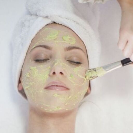 जानिए क्यों है जरुरी, हर दिन के लिए अलग होता है फेस मास्क