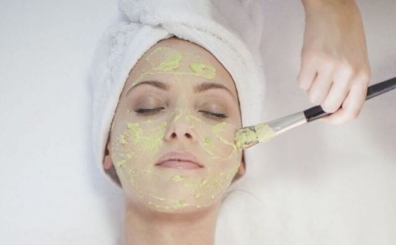 जानिए क्यों है जरुरी, हर दिन के लिए अलग होता है फेस मास्क