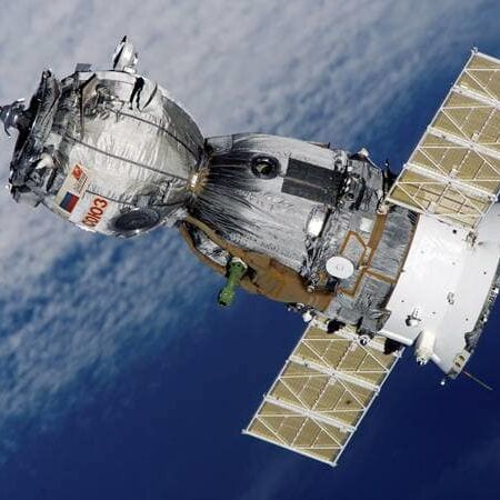 अमेरिका के वर्जीनिया से अंतरिक्ष की दुनिया में नेपाल ने अपना पहला उपग्रह नेपालीसेट-1 सफलतापूर्वक लांच किया