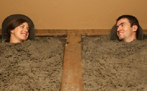 Skin tips: गर्मियों के लिए बेहद उपयोगी है मड थैरेपी