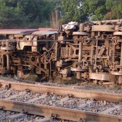 कांग्रेस ने ट्रेन यात्रियों की सुरक्षा के लापरवाही पर केन्द्र सरकार को जिम्मेदार ठहराया