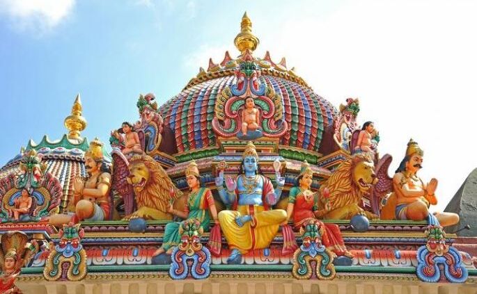 अबुधाबी में रखी गयी पहले हिंदू मंदिर की आधारशिला... 