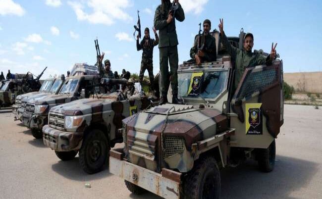 त्रिपोली में हिंसा का दौर जारी, सुषमा ने कहा कि अगर वे लोग तुरंत नहीं निकलते हैं तो वह तमाम संकटों से घिर जाएंगे