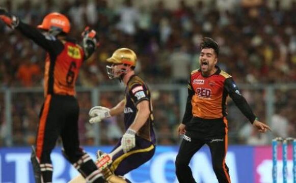 SRH vs KKR: हैदराबाद ने टॉस जीता, पहले गेंदबाजी का फैसला