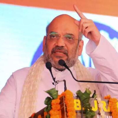 भाजपा के राष्ट्रीय अध्यक्ष अमित शाह आज ममता बनर्जी के गढ़ पश्चिम बंगाल के दौरे पर हैं