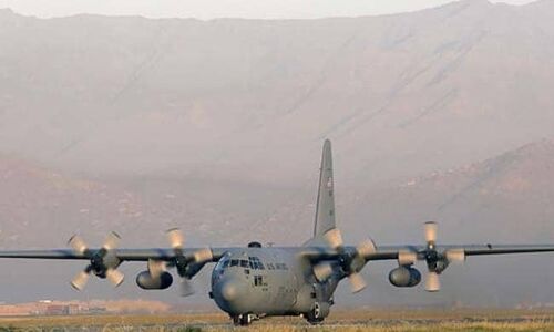 अमेरिका में विमान हुआ दुर्घटनाग्रस्त, पायलट सहित छह लोगों की मौत