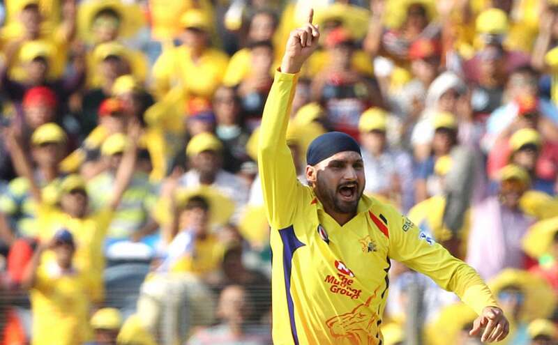 IPL 2019: भज्जी ने की चेन्नई की टीम में वापसी, टीम लौटी जीत की राह पर IPL 2019: भज्जी ने की चेन्नई की टीम में वापसी, टीम लौटी जीत की राह पर