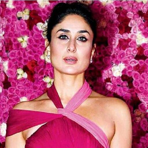 Kareena Kapoor Khan ने हाल ही में फिल्म गुड न्यूज की शूटिंग पूरी की है जिसमें वे अक्षय कुमार के साथ नजर आएंगी