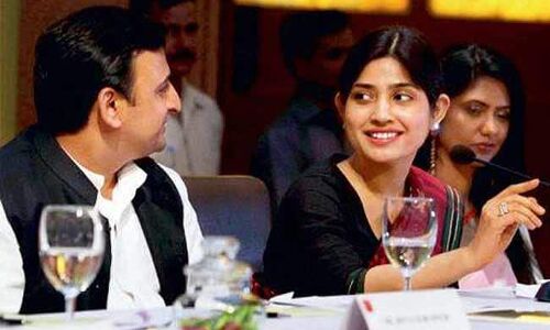 CM अखिलेश यादव की पत्नी डिंपल यादव की राजनीतिक यात्रा में काफी उतार-चढ़ाव...