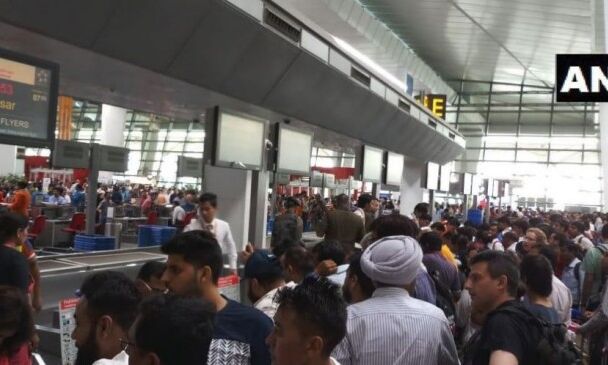 एयर इंडिया की उड़ानें प्रभावित:CMD ने बताया सर्वर हुआ सही, 5 घंटे दुनिया भर में ठप था सर्वर
