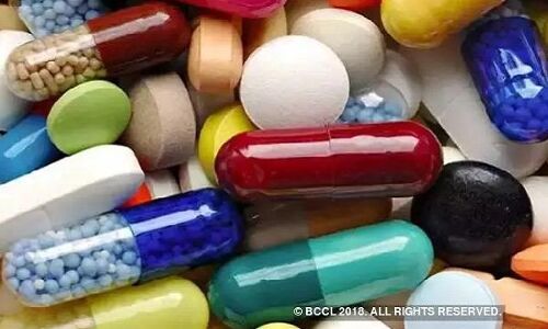 एंटीबायोटिक दवाओं का इस्तेमाल कर रहीं महिलाएं सचेत हो जाएं,हार्ट अटैक का खतरा, इन लक्षणों को ना करें नजरअंदाज