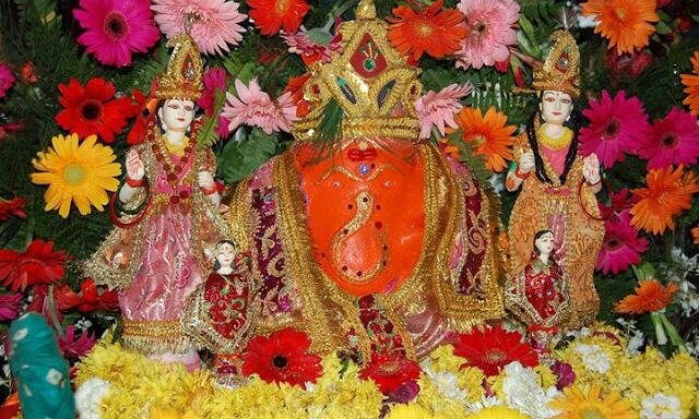 इस मंदिर में आकर बना दें उल्टा स्वास्तिक, पूरी होंगी सभी मनोकामनाएँ