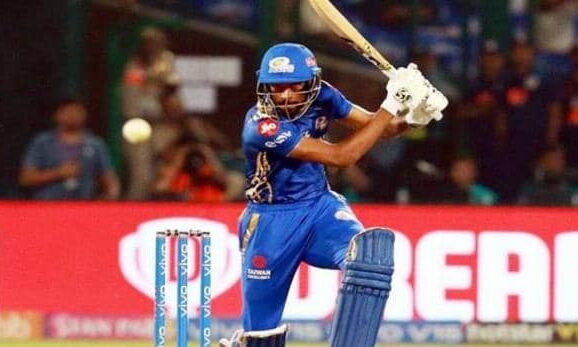हार्दिक ने फिर जड़ा हेलिकॉप्टर सिक्स, IPL ने अनोखे कमेंट के साथ किया शेयर