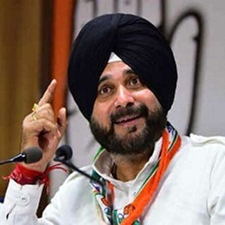 सिद्धू की फिर फिसली जुबान, बोले- छक्का मार भाजपा सरकार को सत्ता से बाहर करें