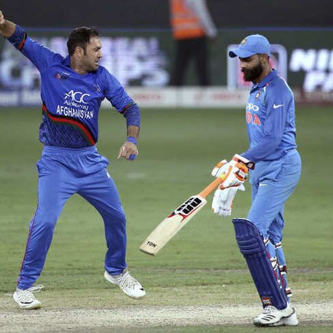 बर्थडे बॉय रोहित शर्मा की इस पारी को आईपीएल ने किया याद, लगाया था शानदार शतक