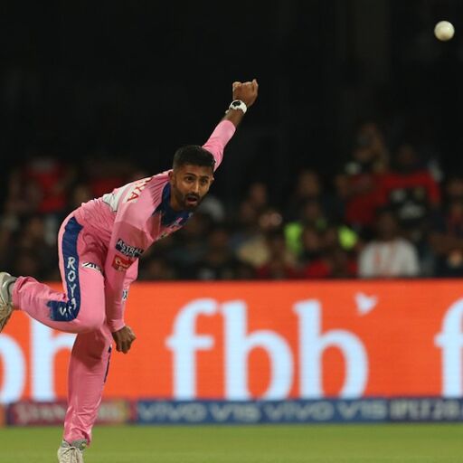 श्रेयस की हैट्रिक और मौसम ने विराट ब्रिग्रेड को प्लेऑफ की दौड़ से किया बाहर