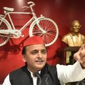 अखिलेश यादव की इच्छा नेताजी को भी मिले पीएम बनने का सम्मान