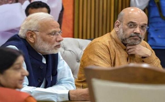 मोदी और अमित शाह के आचार संहिता उल्लंघन मामले पर सुप्रीम कोर्ट में आज होगी सुनवाई मोदी और अमित शाह के आचार संहिता उल्लंघन मामले पर सुप्रीम कोर्ट में आज होगी सुनवाई