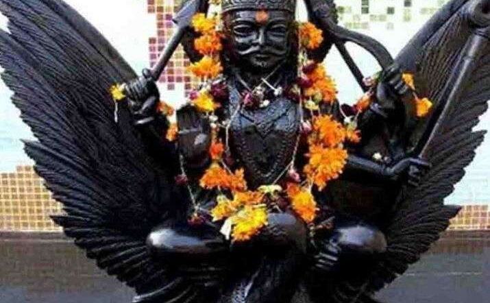 आज है शनि अमावस्या, करें इन चीज़ों का दान